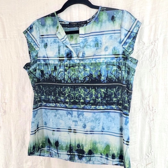 Ivanka Trump Semi-Sheer Career - Picture 1 of 7